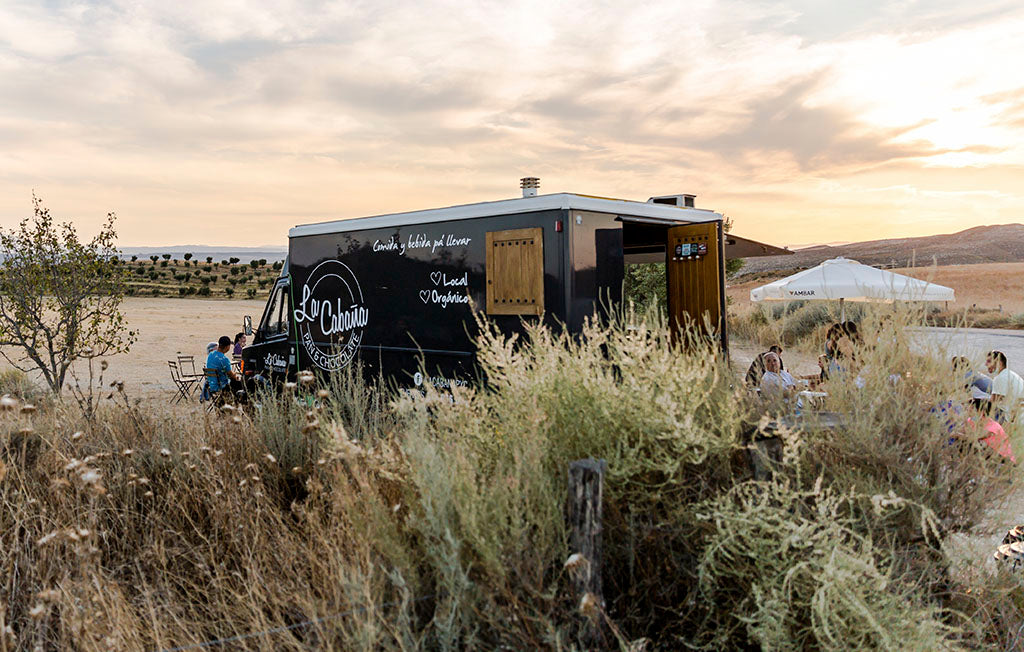 Atardecer La Cabaña Food Truck. Bardenas